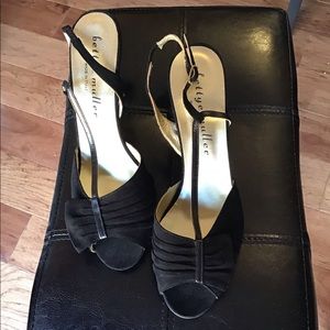 Bettye Muller sandals 9.5 shoes heels black